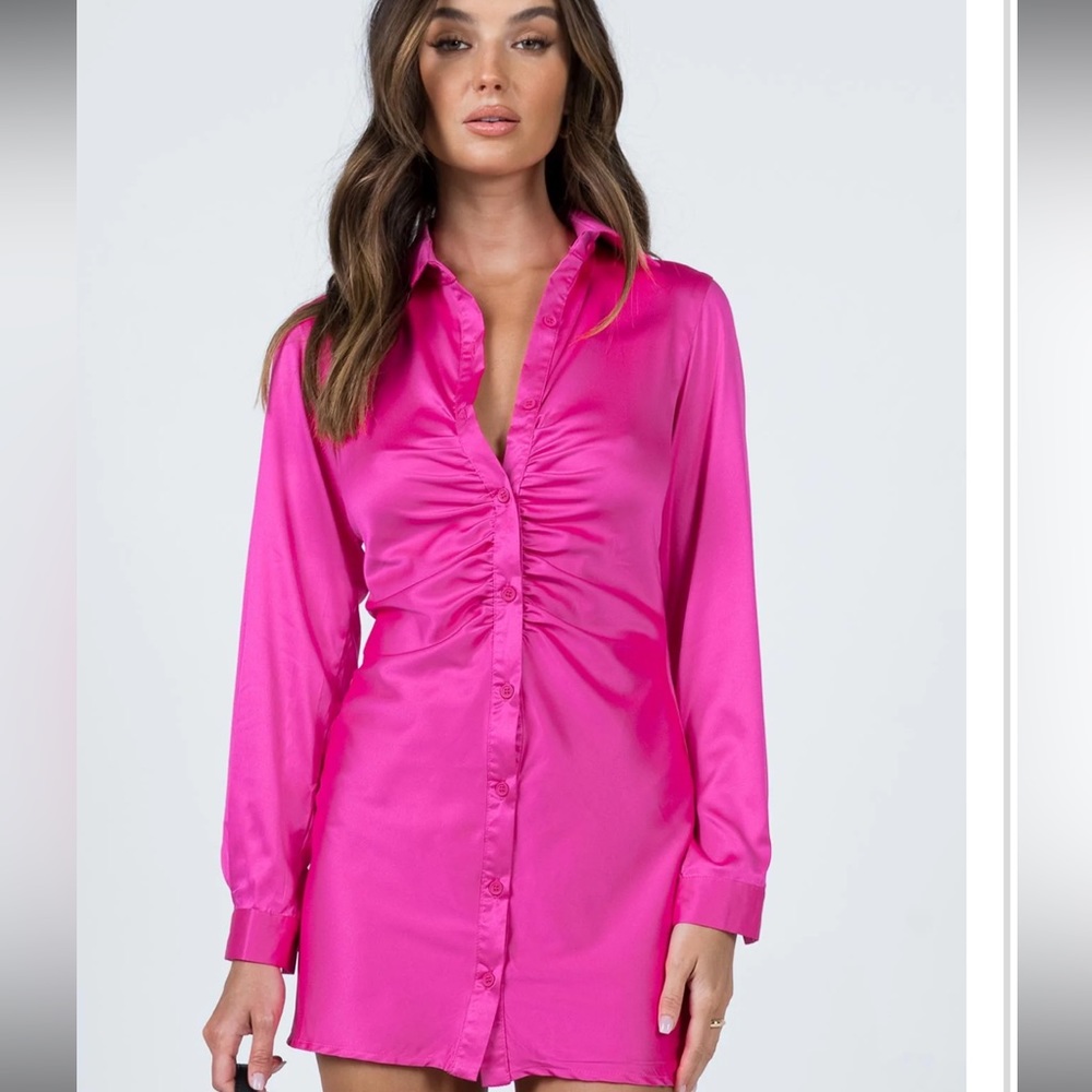 Brand new Princess Polly pink button down mini dress size 2